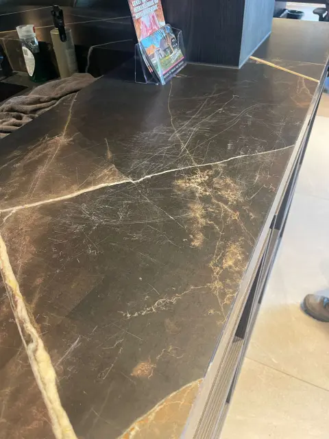0639f8f9 04ce 4aeb 83e3 cb65bc47d727
