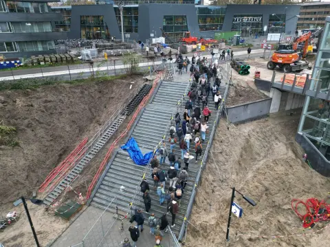 Hertreck Natuursteen Station Heijendaal  8b4611cc 6fb2 4df9 9eb8 d7681e447f59   kopie
